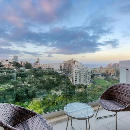 Apartment A Fully Equipped 3br With Lovely Views & Wifi